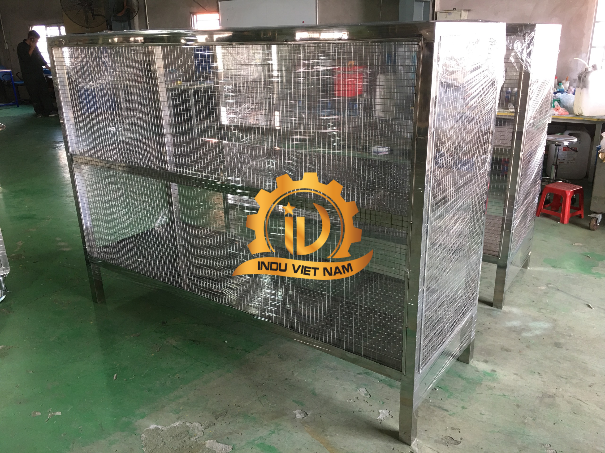 Giá để hàng 3 tầng