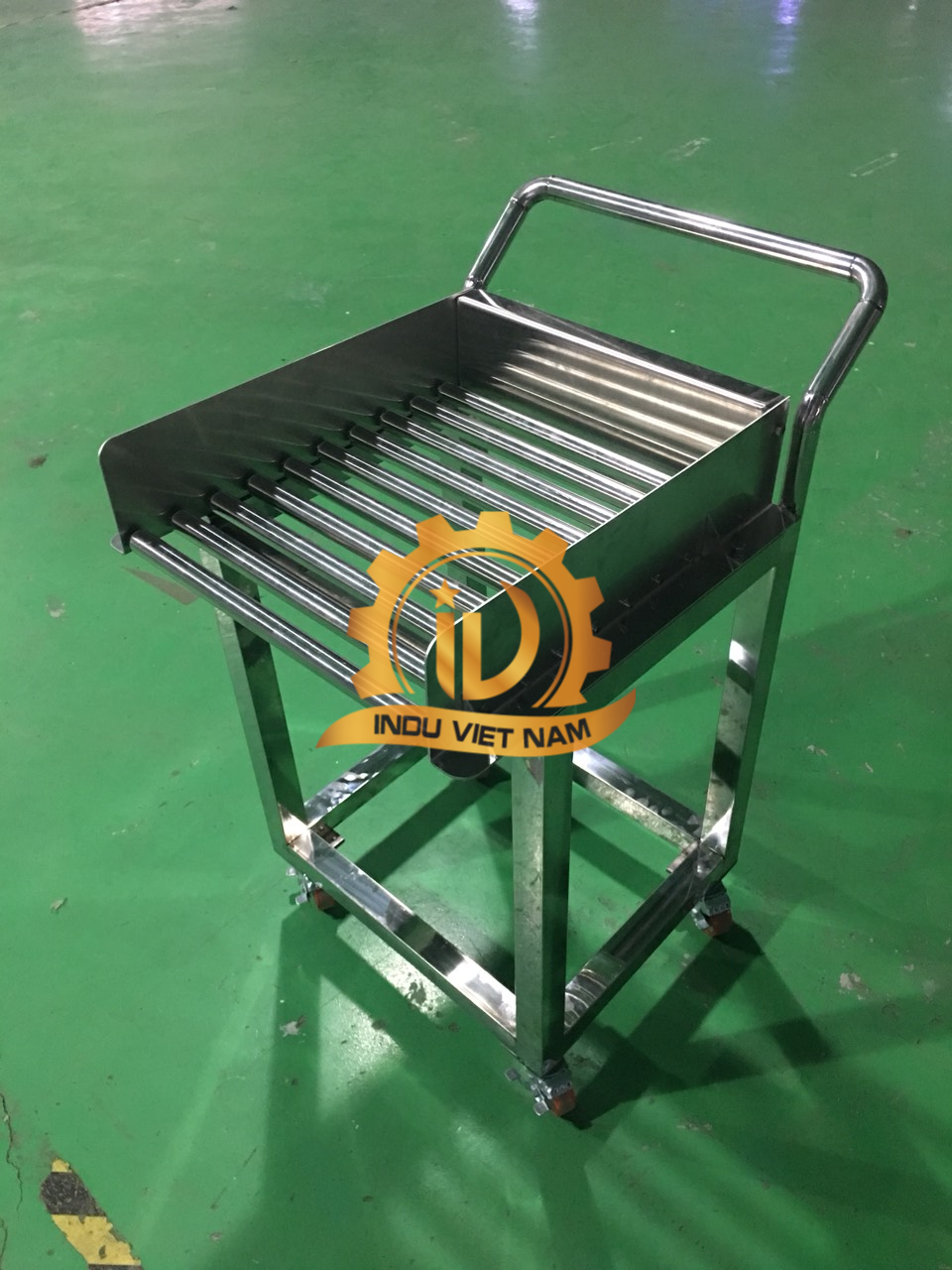 Xe đẩy hàng roller