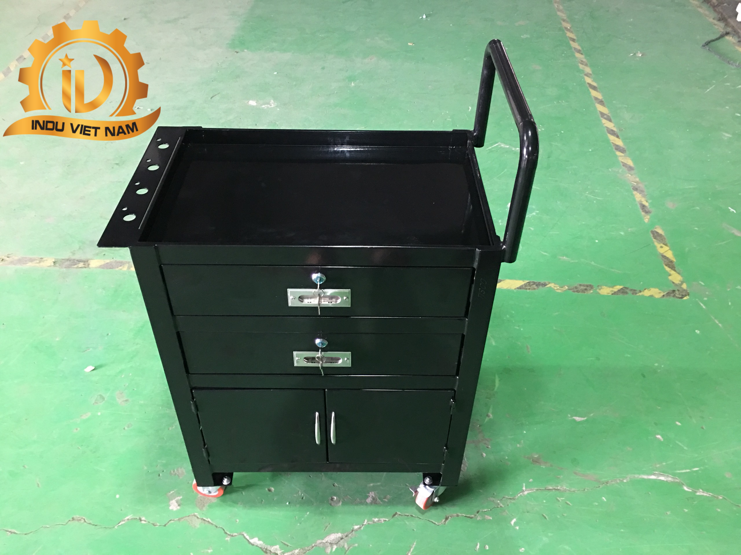 xe đẩy dụng cụ thép sơn tĩnh điện