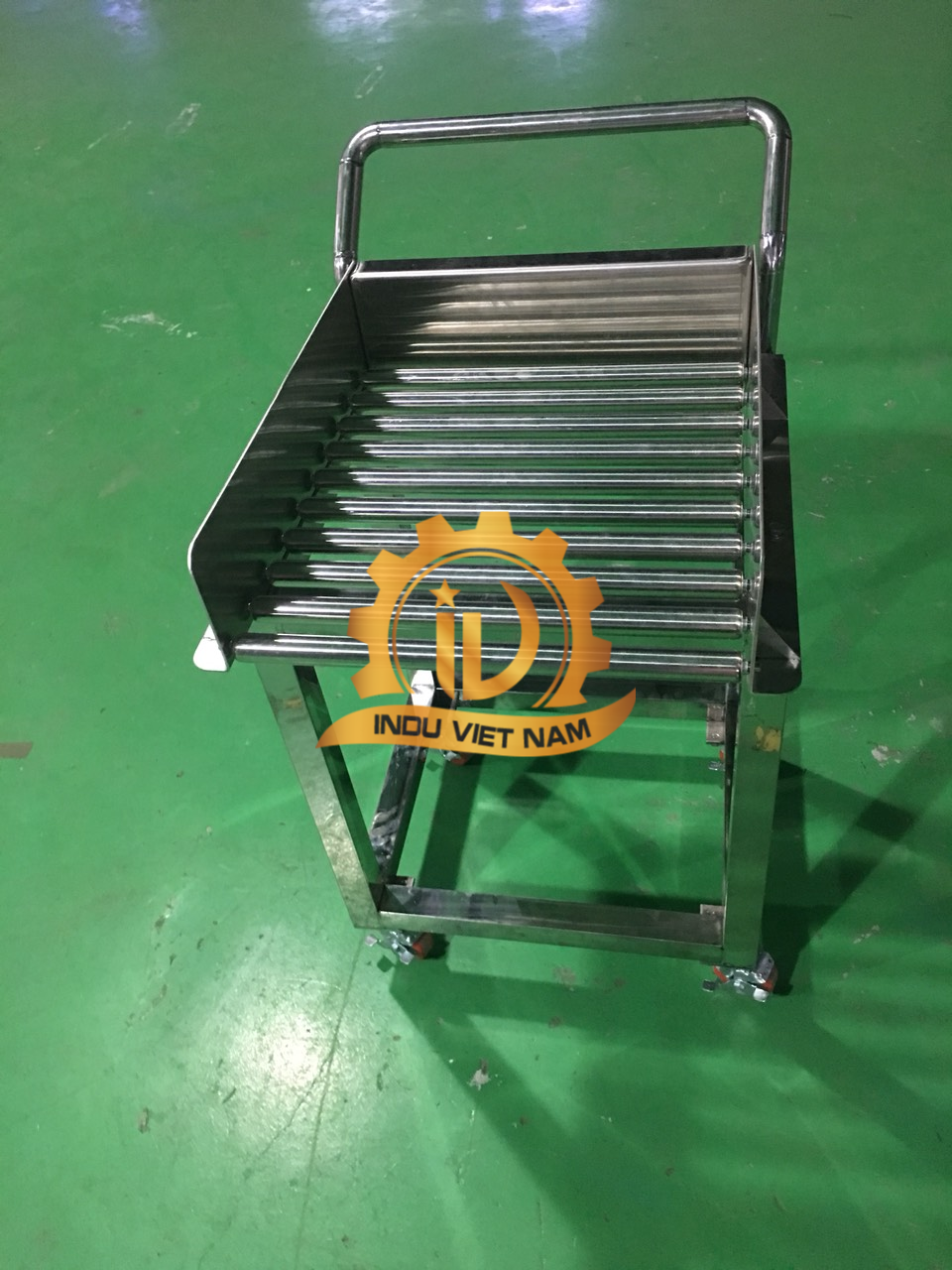 Xe đẩy hàng roller