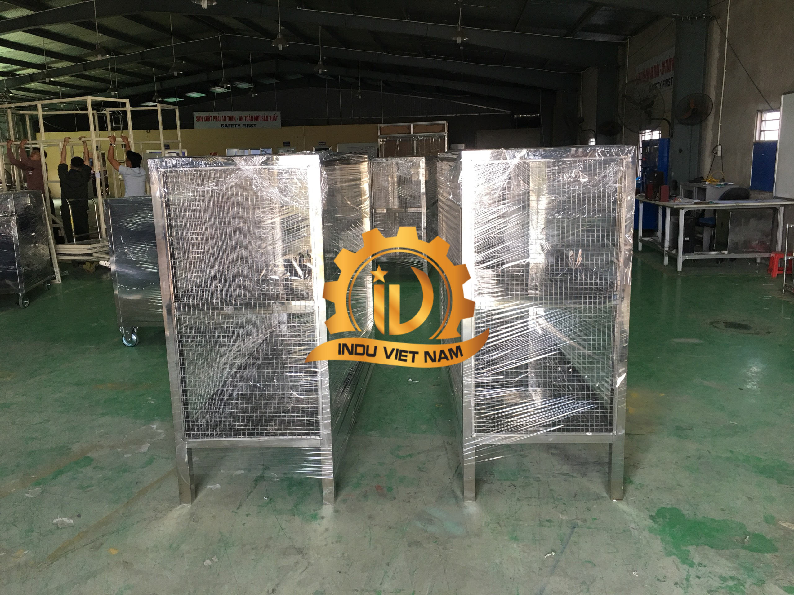 giá để hàng 3 tầng