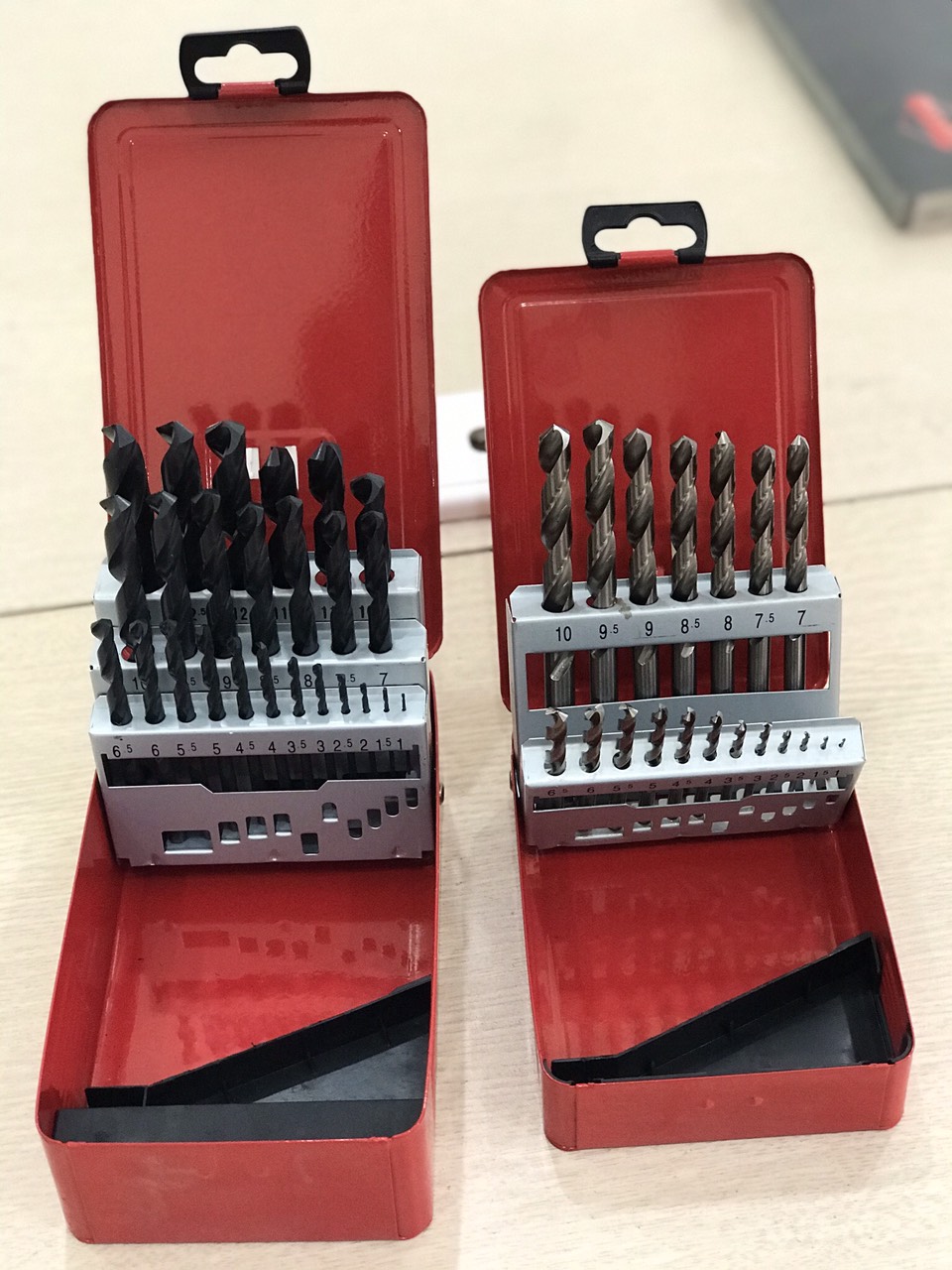 Công ty cổ phần thương mại AIO GROUP