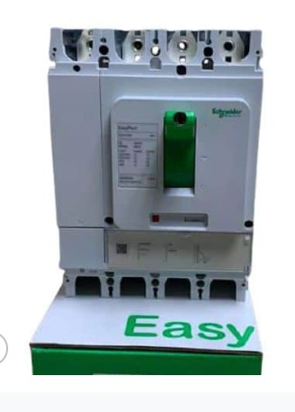 Phân phối số lượng lớn MCCB Scheneider