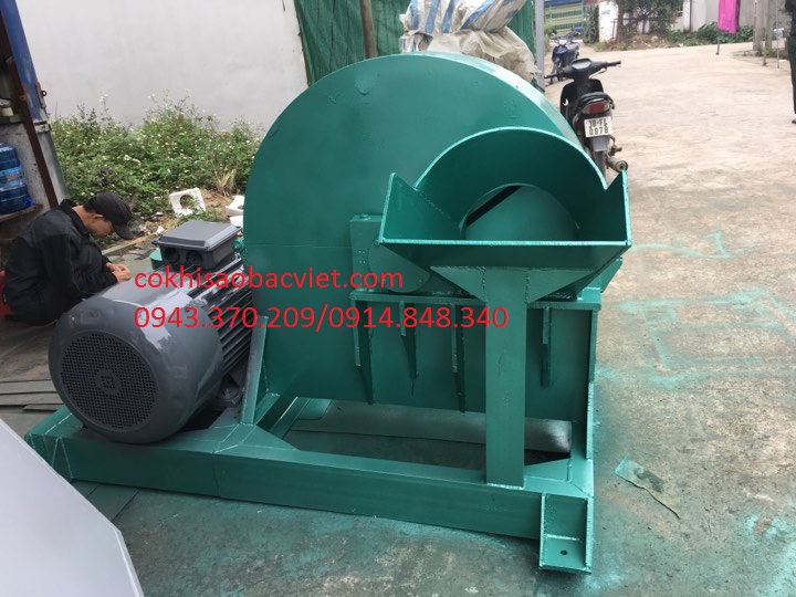 Máy băm nghiền gỗ