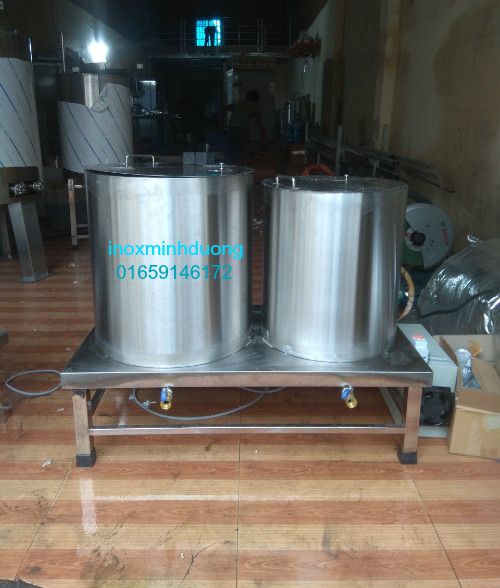 Bàn 2 nồi nấu phở