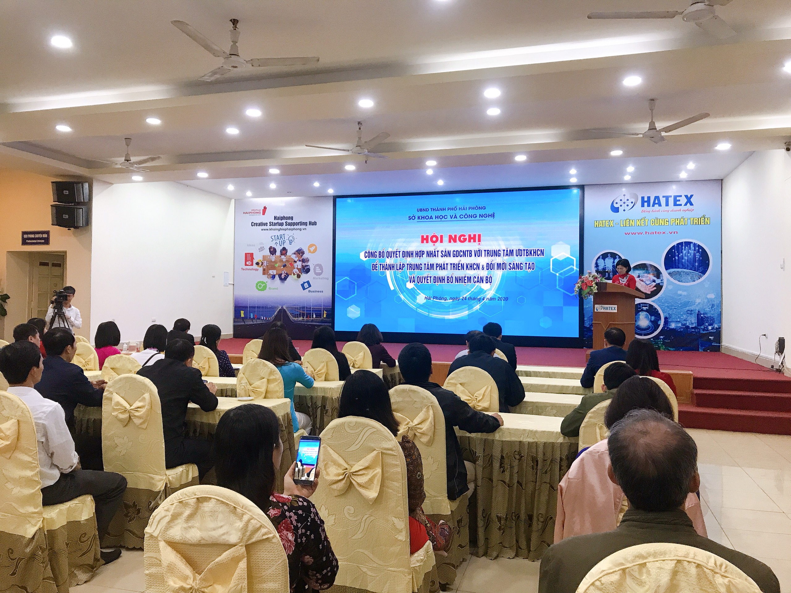 Thành lập Trung tâm Phát triển khoa học- công nghệ và Đổi mới sáng tạo