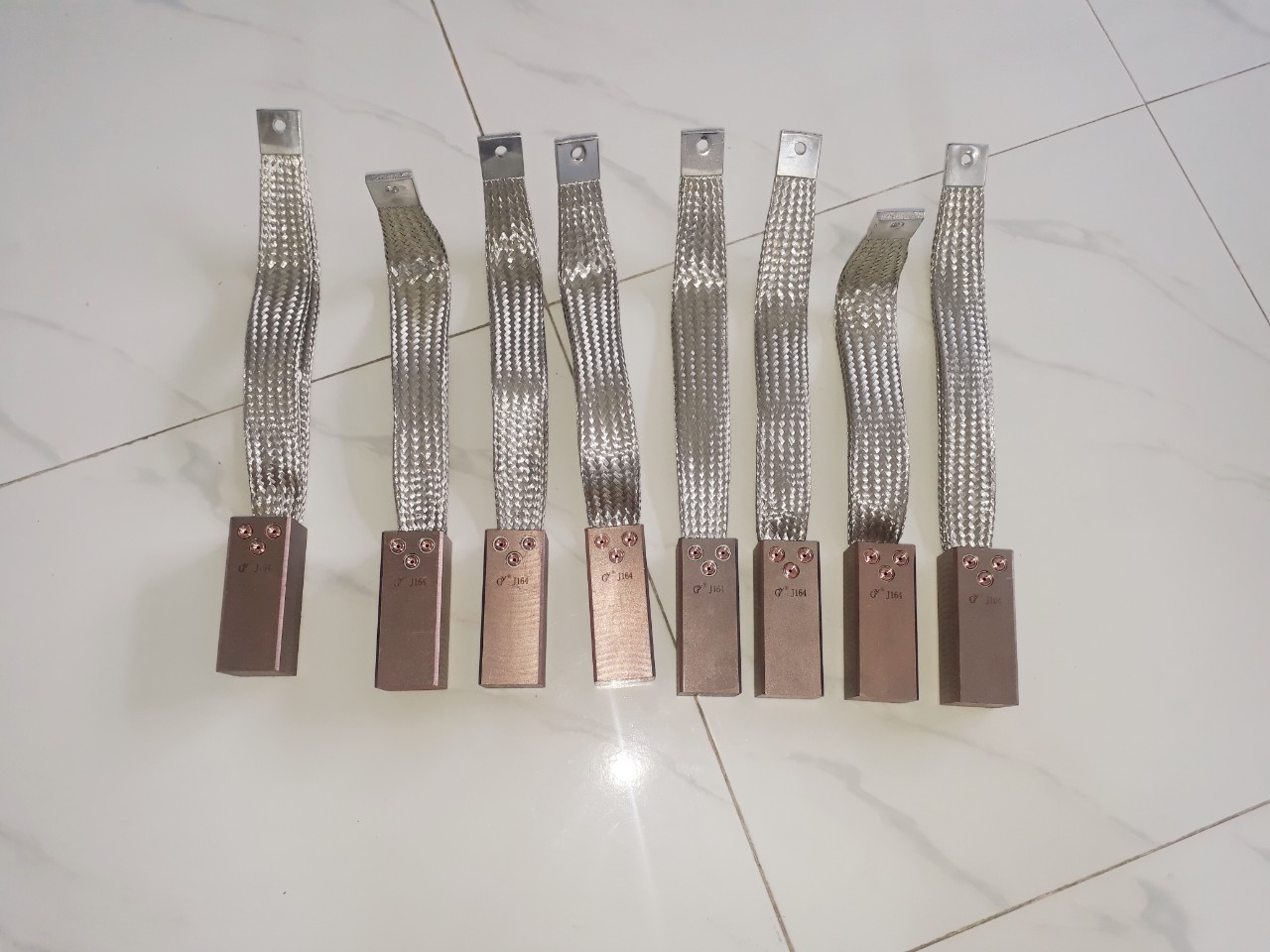 Chổi than công nghiệp: EG4, EG0, RE60, E50,RC53, KD5883K…