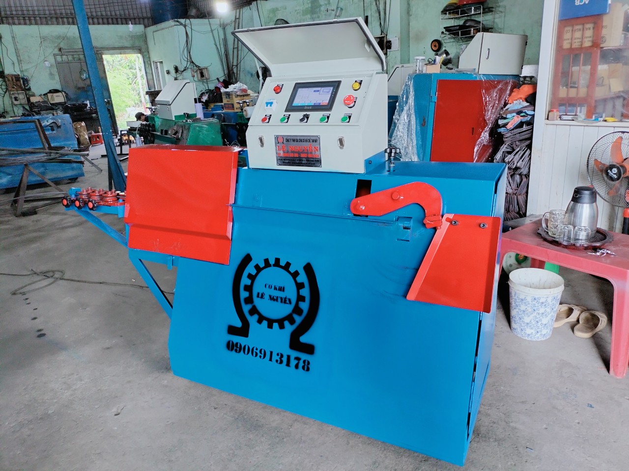 Máy bẻ đai sắt mini thế hệ mới 2023