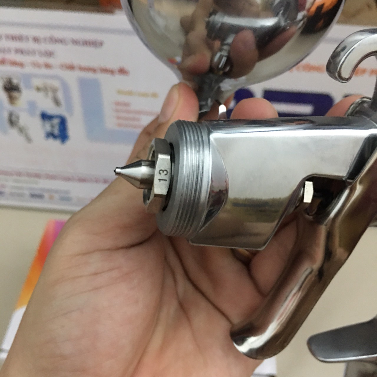 Súng phun sơn Đài Loan Manoli W101-134G