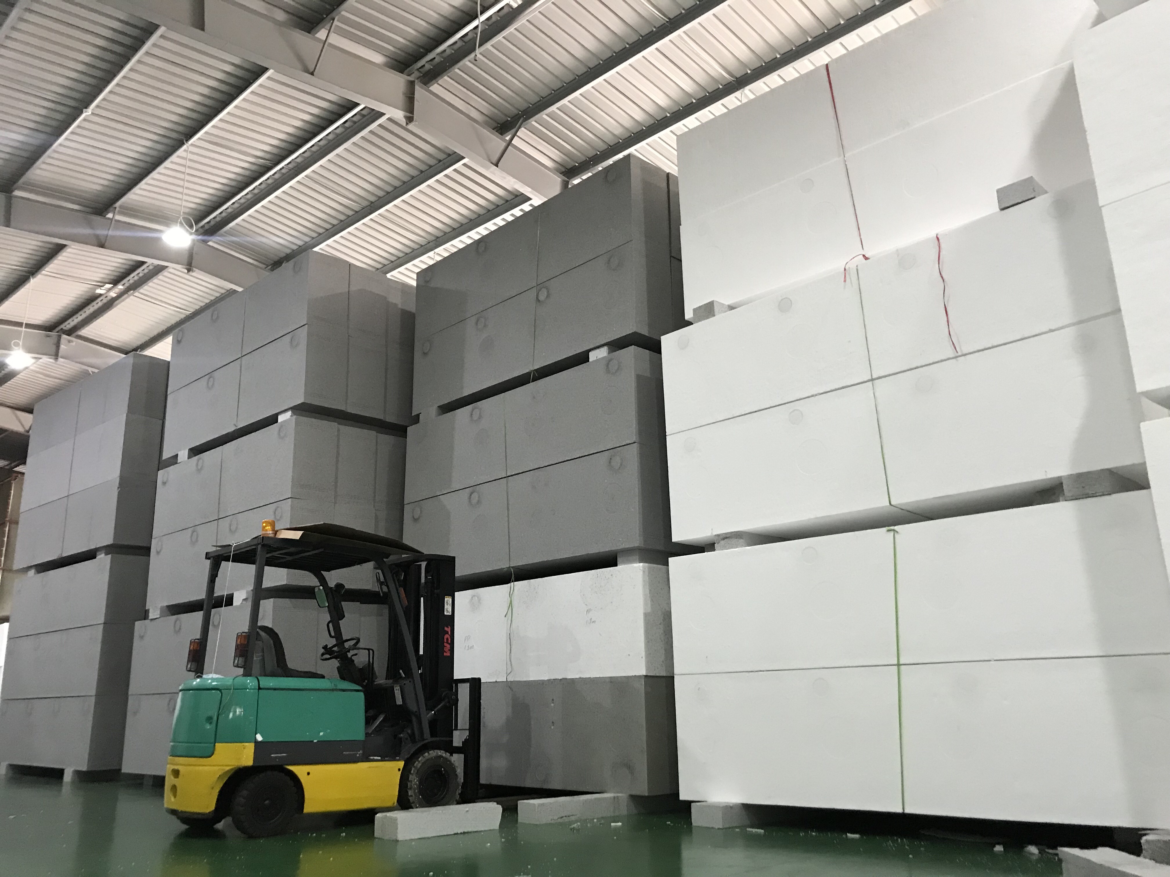 Công ty TNHH sản xuất thương mại nhựa xốp EPS chống cháy SINU VINA