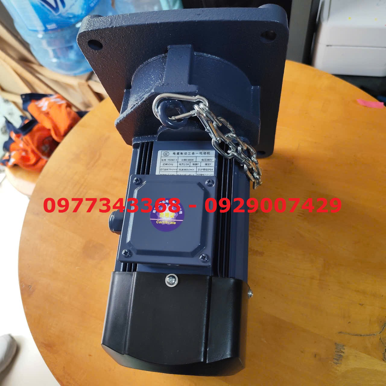 Motor giảm tốc dầm biên cầu trục YSE80-6-0.8kW
