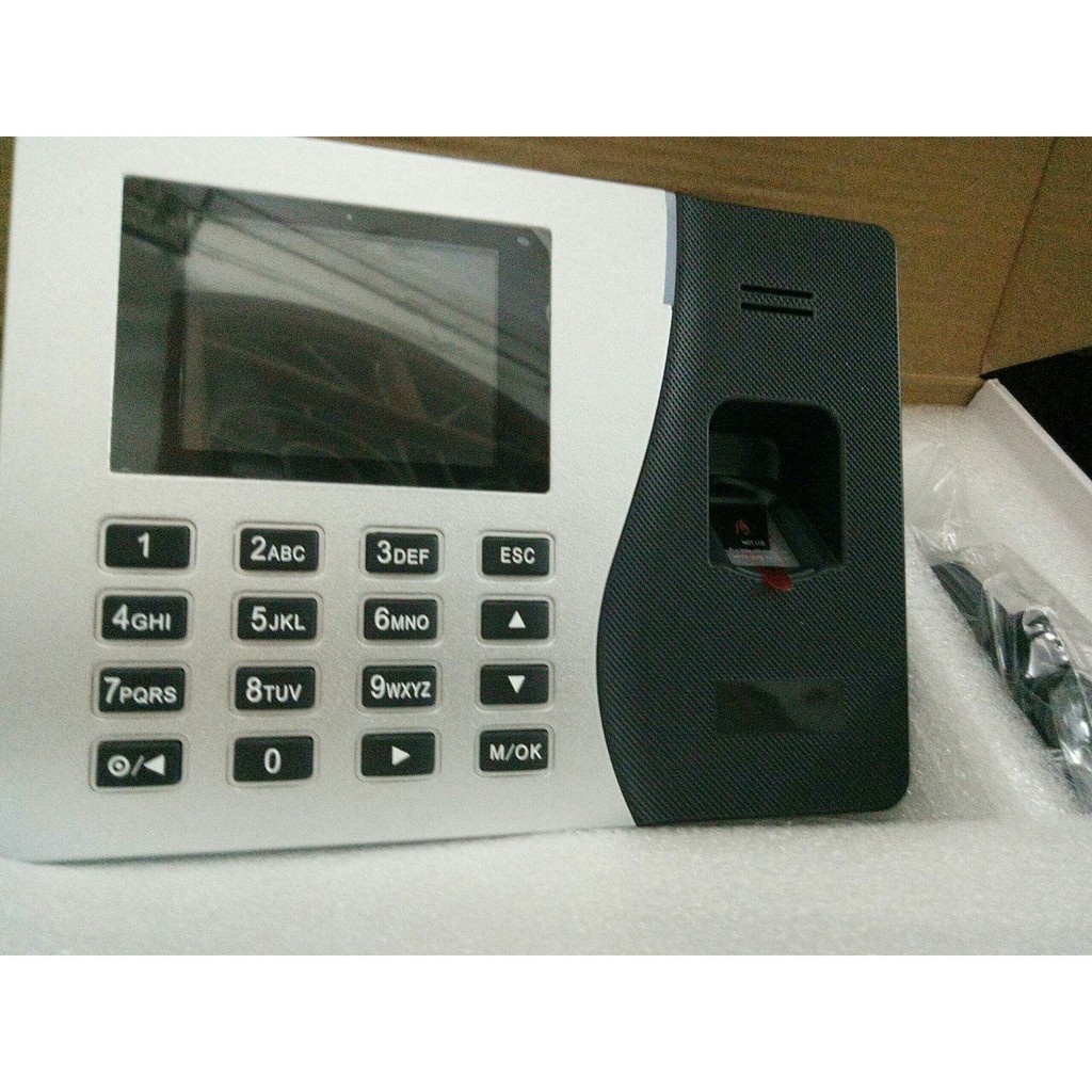 Máy chấm công Ronald Jack 2200