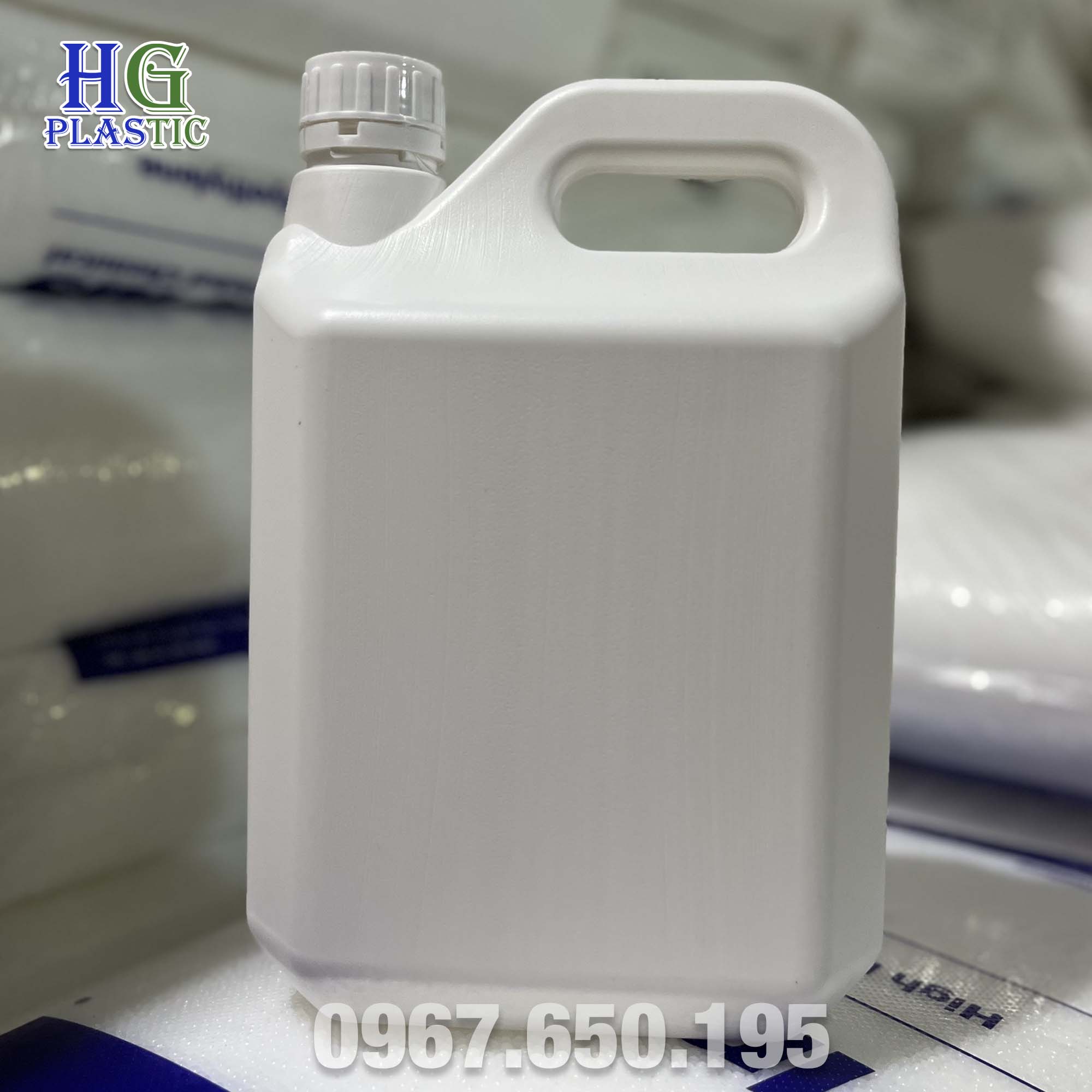 Chai nhựa HDPE