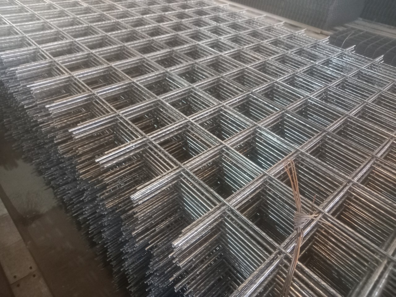 Công ty TNHH sản xuất và kinh doanh Anh Quân