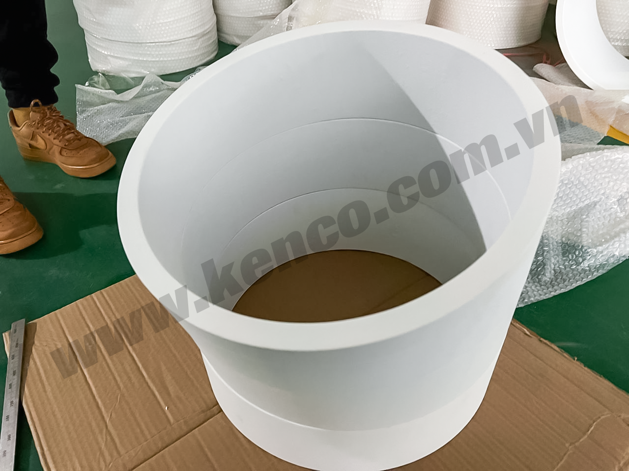 Ống sứ chống mài mòn chịu nhiệt