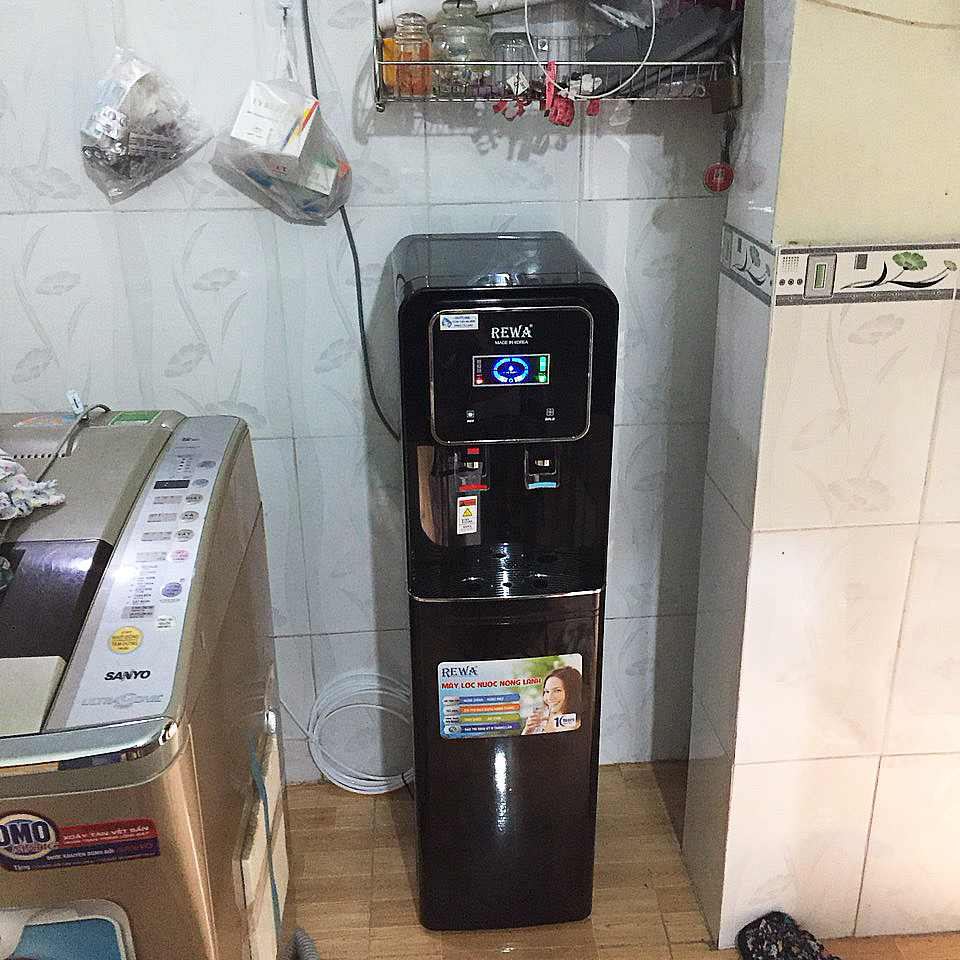 Máy lọc nước nóng lạnh REWA