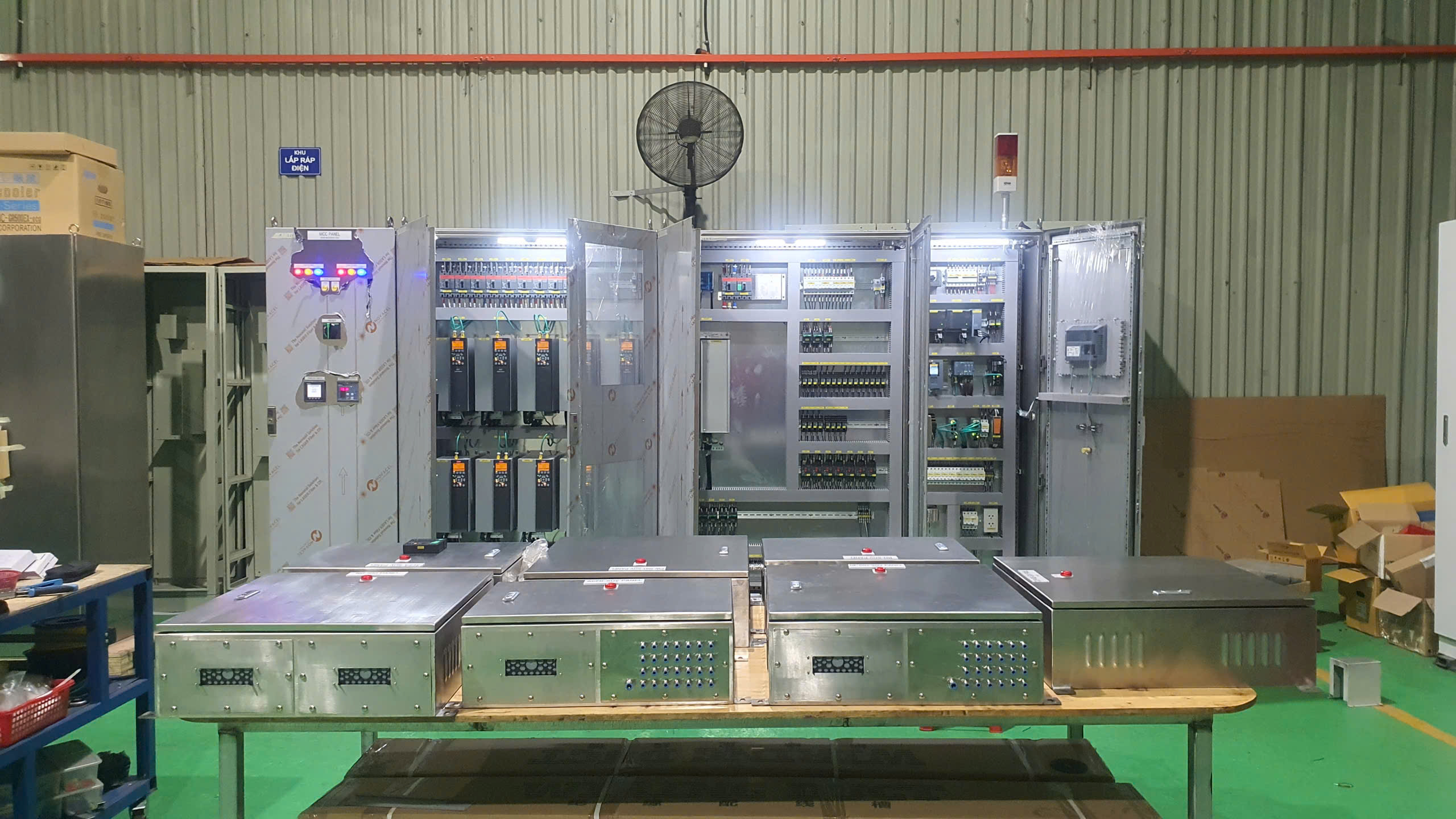 Công ty TNHH sản xuất thương mại dịch vụ E-POWER