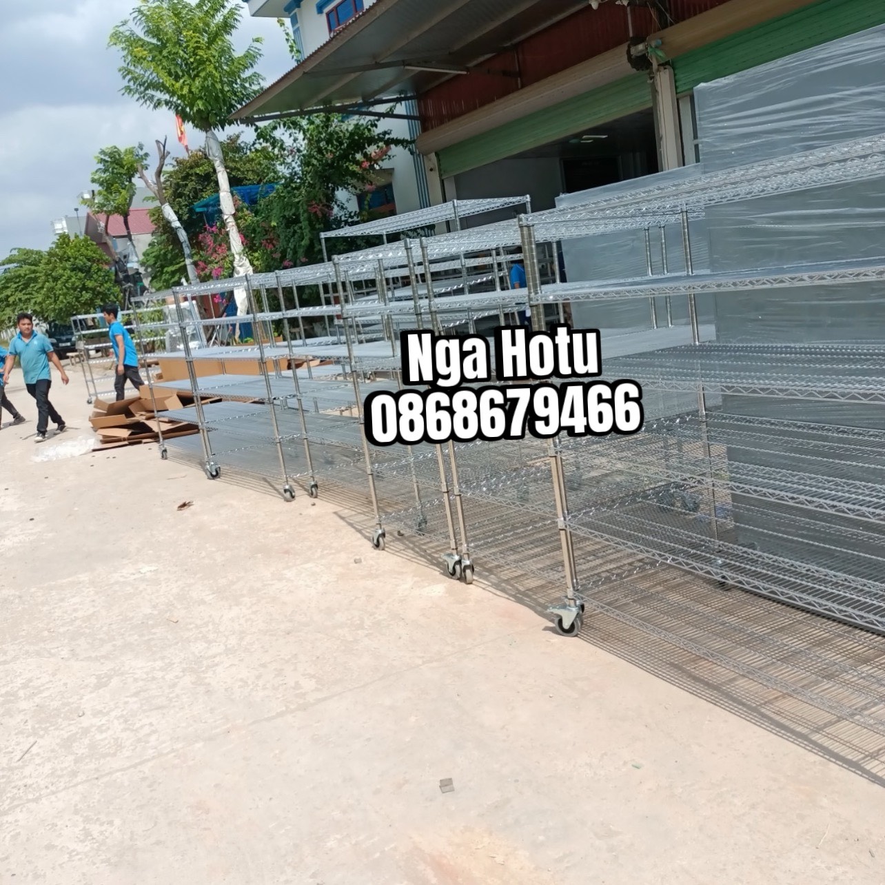 Giá kệ, xe đẩy hàng