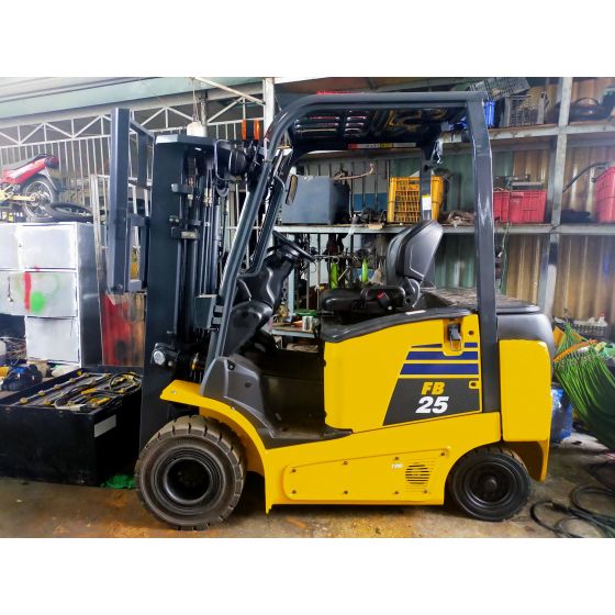 Xe nâng điện 2.5 tấn Komatsu FB25-12