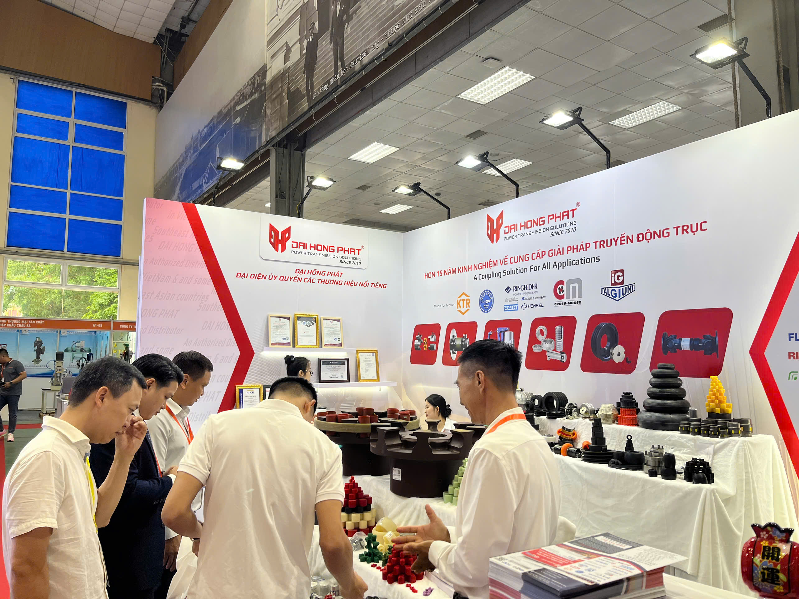 Nhìn lại hình ảnh khớp nối trục Đại Hồng Phát tại VINAMAC EXPO HANOI 2025