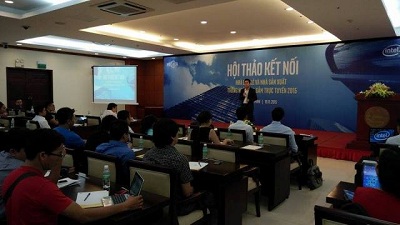 Hội thảo “Kết nối nhà bán lẻ và nhà sản xuất trong ngày mua sắm trực tuyến 2015”