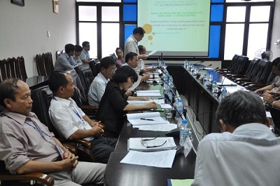 Nghiên cứu, chế tạo và thử nghiệm thiết bị phun cát ướt làm sạch vỏ tàu